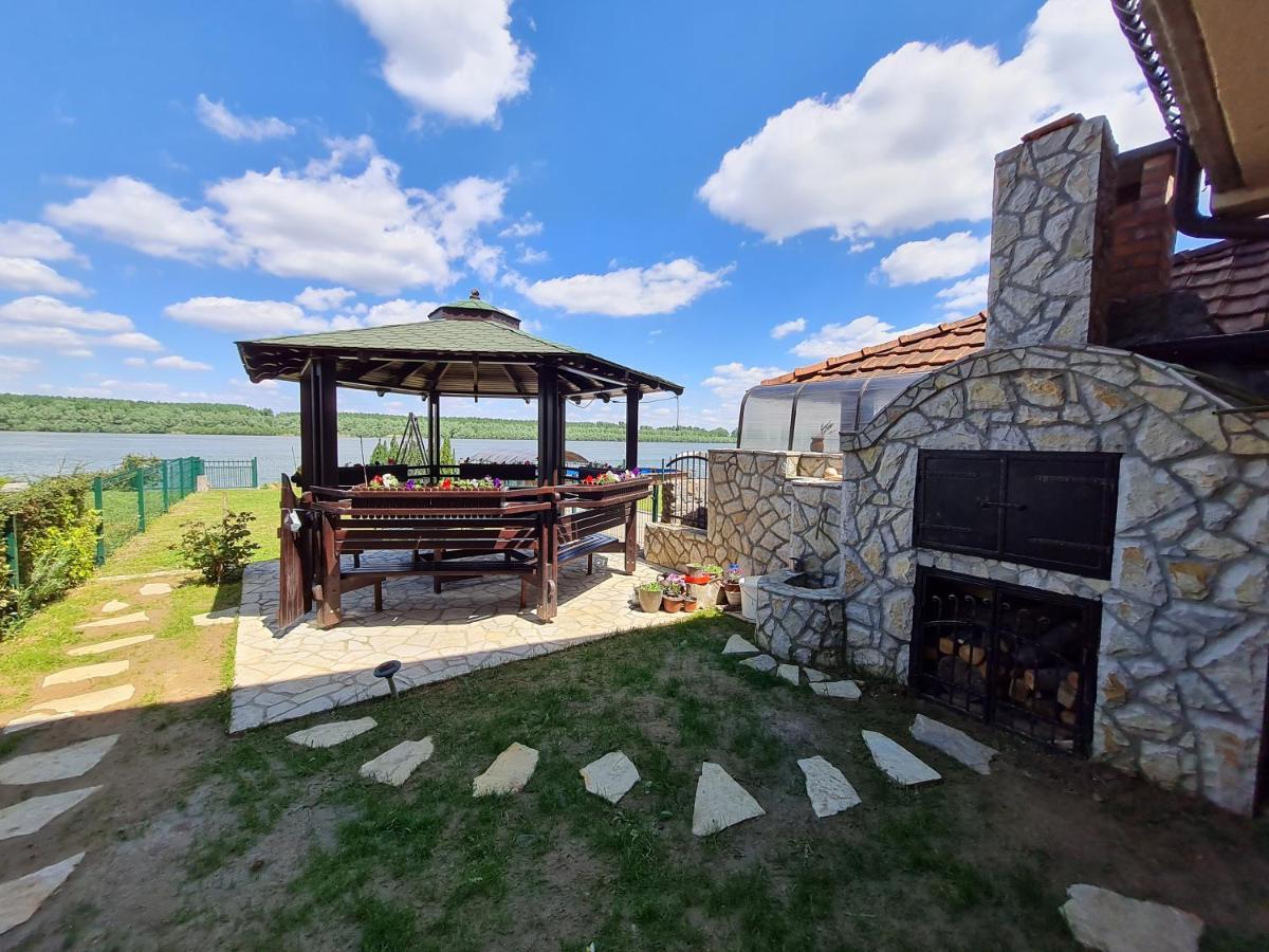 San Na Vodi Villa Semendria Exterior foto