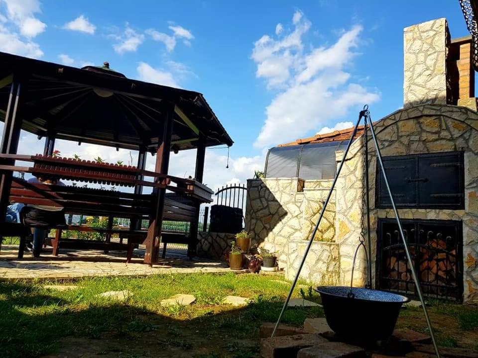 San Na Vodi Villa Semendria Exterior foto